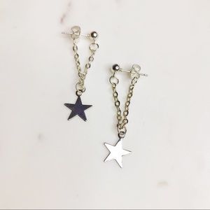 NWOT ⭐️ Silver Dainty Chained Star Earrings